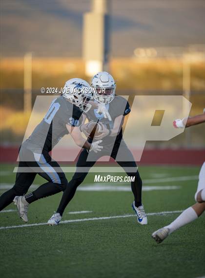 Thumbnail 1 in Mica Mountain vs Maricopa photogallery.