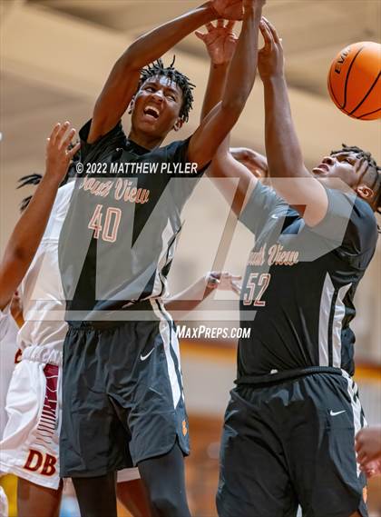 Thumbnail 3 in South View @ Douglas Byrd photogallery.