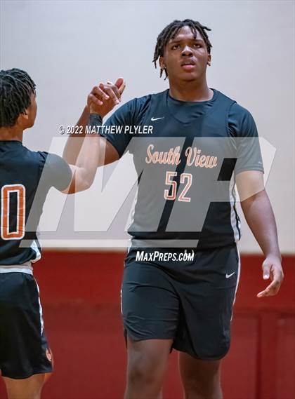 Thumbnail 1 in South View @ Douglas Byrd photogallery.