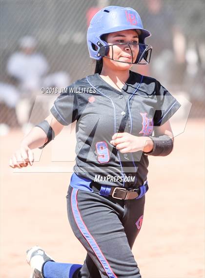 Thumbnail 2 in Coolidge vs. Alchesay photogallery.