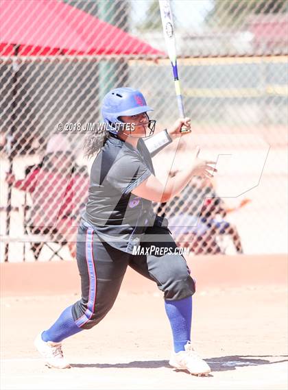 Thumbnail 2 in Coolidge vs. Alchesay photogallery.
