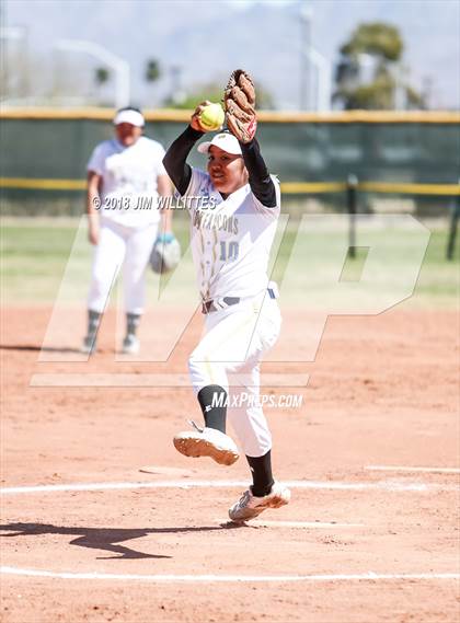 Thumbnail 3 in Coolidge vs. Alchesay photogallery.