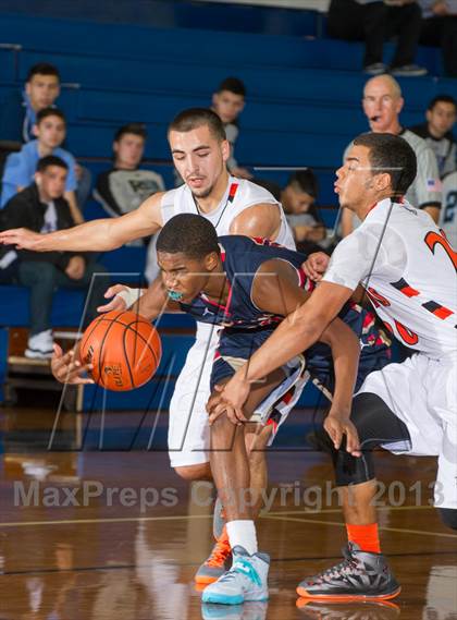 Thumbnail 3 in La Porte vs. Klein Collins (McDonald's Texas Invitational) photogallery.