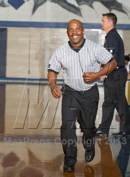 Thumbnail 1 in La Porte vs. Klein Collins (McDonald's Texas Invitational) photogallery.