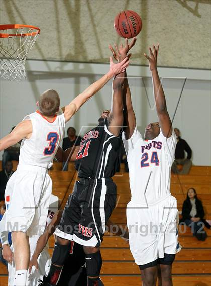 Thumbnail 2 in Fairfield vs. St. Joseph Notre Dame (Bruins Shoot-Out) photogallery.