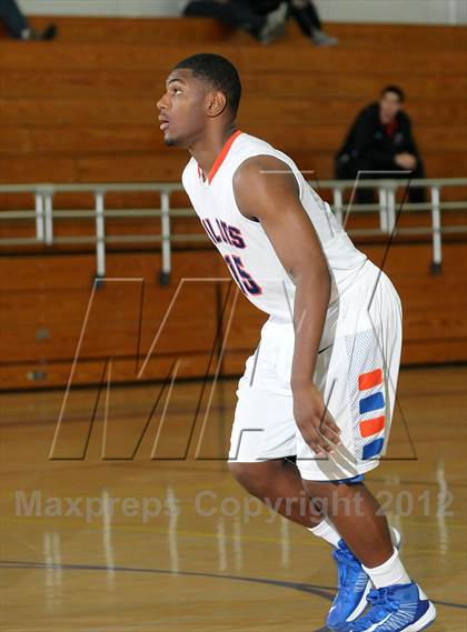 Thumbnail 1 in Fairfield vs. St. Joseph Notre Dame (Bruins Shoot-Out) photogallery.