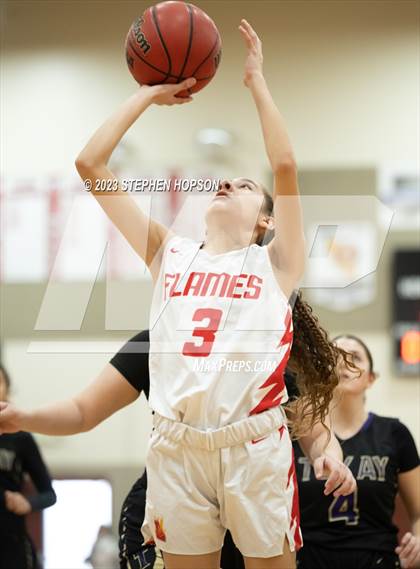 Thumbnail 2 in Tokay @ Lodi photogallery.