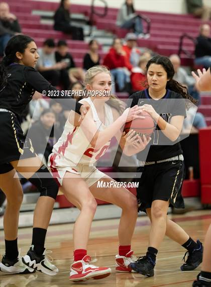 Thumbnail 1 in Tokay @ Lodi photogallery.