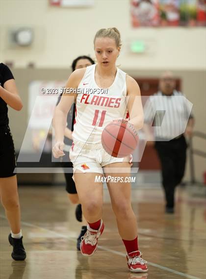 Thumbnail 2 in Tokay @ Lodi photogallery.