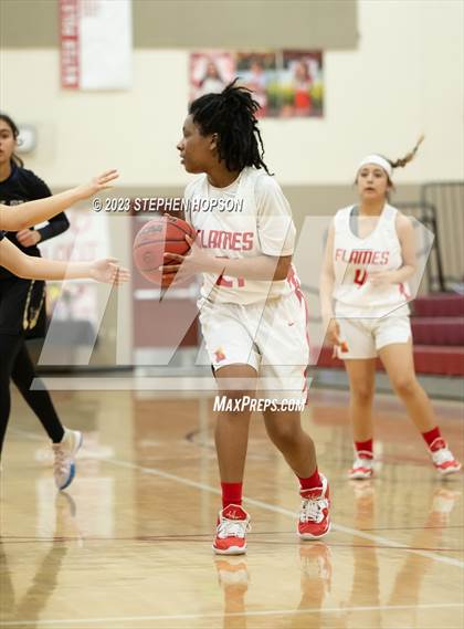 Thumbnail 3 in Tokay @ Lodi photogallery.