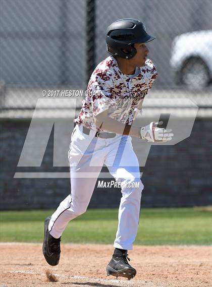 Thumbnail 2 in IMG Academy vs. Oaks Christian (DeMarini National Classic) photogallery.