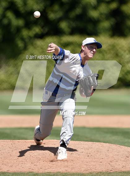 Thumbnail 1 in IMG Academy vs. Oaks Christian (DeMarini National Classic) photogallery.