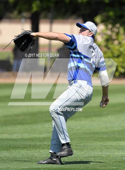 Thumbnail 3 in IMG Academy vs. Oaks Christian (DeMarini National Classic) photogallery.