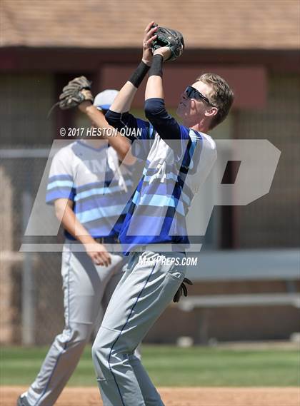 Thumbnail 2 in IMG Academy vs. Oaks Christian (DeMarini National Classic) photogallery.