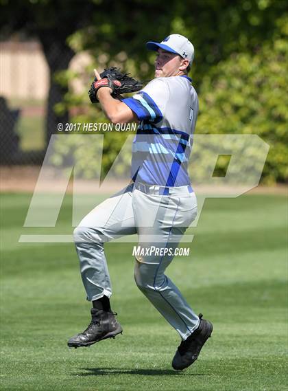 Thumbnail 2 in IMG Academy vs. Oaks Christian (DeMarini National Classic) photogallery.