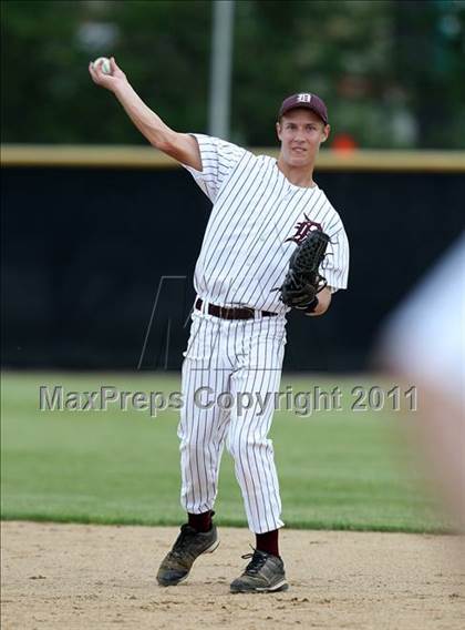 Thumbnail 3 in Briarcliff vs. Dunkirk (NYSPHSAA Class B Semifinal) photogallery.