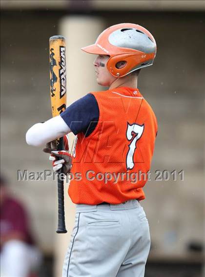 Thumbnail 1 in Briarcliff vs. Dunkirk (NYSPHSAA Class B Semifinal) photogallery.