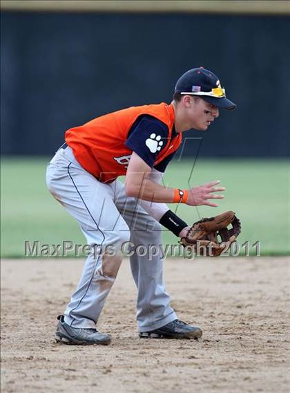 Thumbnail 2 in Briarcliff vs. Dunkirk (NYSPHSAA Class B Semifinal) photogallery.