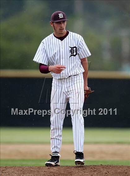 Thumbnail 2 in Briarcliff vs. Dunkirk (NYSPHSAA Class B Semifinal) photogallery.