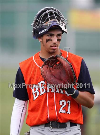 Thumbnail 1 in Briarcliff vs. Dunkirk (NYSPHSAA Class B Semifinal) photogallery.