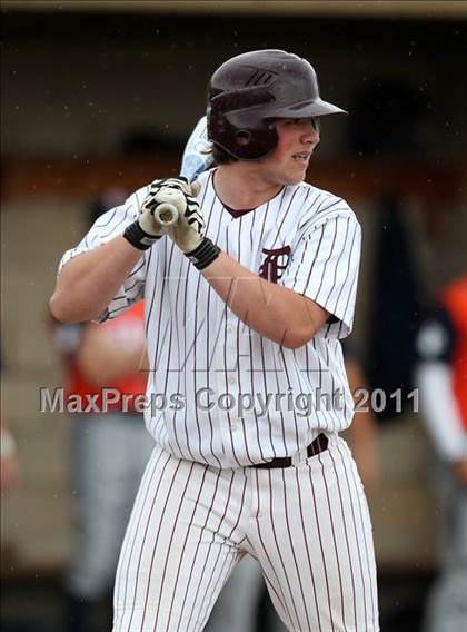 Thumbnail 2 in Briarcliff vs. Dunkirk (NYSPHSAA Class B Semifinal) photogallery.