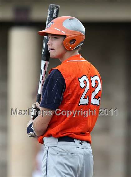 Thumbnail 1 in Briarcliff vs. Dunkirk (NYSPHSAA Class B Semifinal) photogallery.