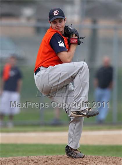 Thumbnail 3 in Briarcliff vs. Dunkirk (NYSPHSAA Class B Semifinal) photogallery.