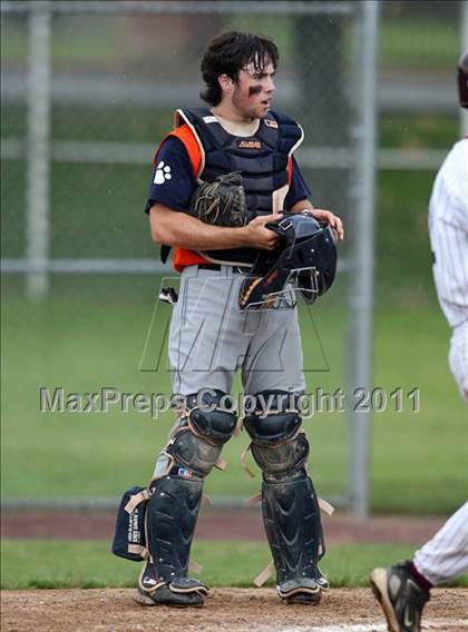Thumbnail 3 in Briarcliff vs. Dunkirk (NYSPHSAA Class B Semifinal) photogallery.