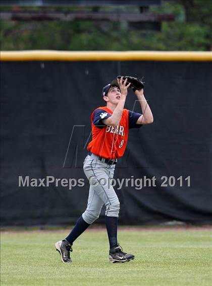 Thumbnail 3 in Briarcliff vs. Dunkirk (NYSPHSAA Class B Semifinal) photogallery.