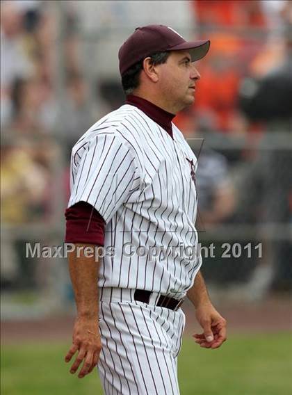 Thumbnail 1 in Briarcliff vs. Dunkirk (NYSPHSAA Class B Semifinal) photogallery.