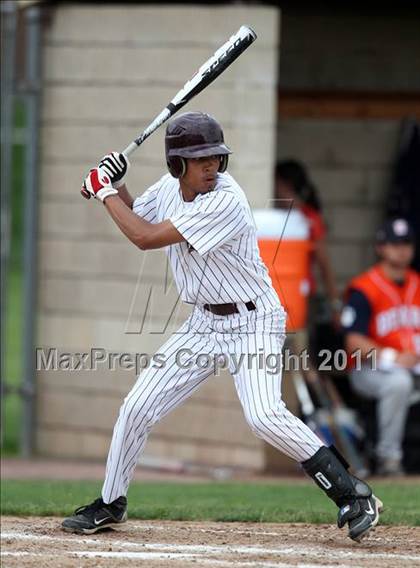 Thumbnail 1 in Briarcliff vs. Dunkirk (NYSPHSAA Class B Semifinal) photogallery.