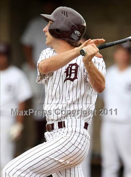 Thumbnail 1 in Briarcliff vs. Dunkirk (NYSPHSAA Class B Semifinal) photogallery.