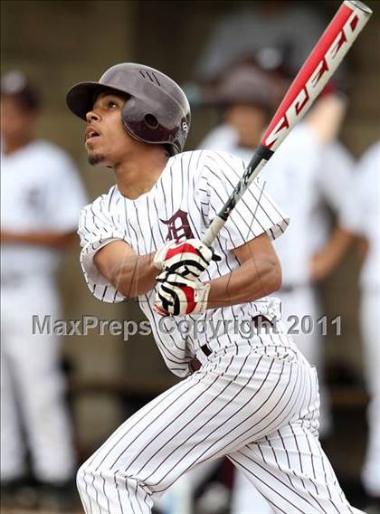Thumbnail 1 in Briarcliff vs. Dunkirk (NYSPHSAA Class B Semifinal) photogallery.