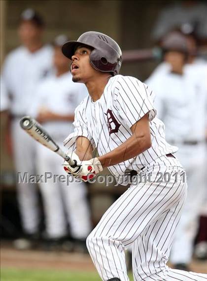 Thumbnail 2 in Briarcliff vs. Dunkirk (NYSPHSAA Class B Semifinal) photogallery.