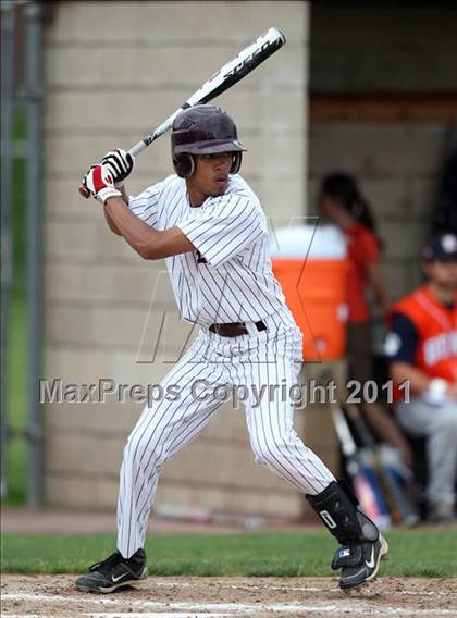 Thumbnail 3 in Briarcliff vs. Dunkirk (NYSPHSAA Class B Semifinal) photogallery.