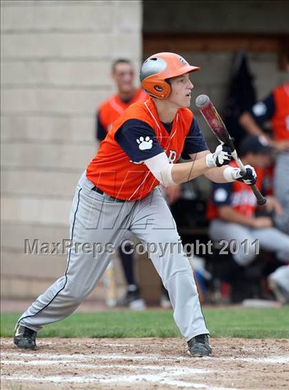 Thumbnail 1 in Briarcliff vs. Dunkirk (NYSPHSAA Class B Semifinal) photogallery.