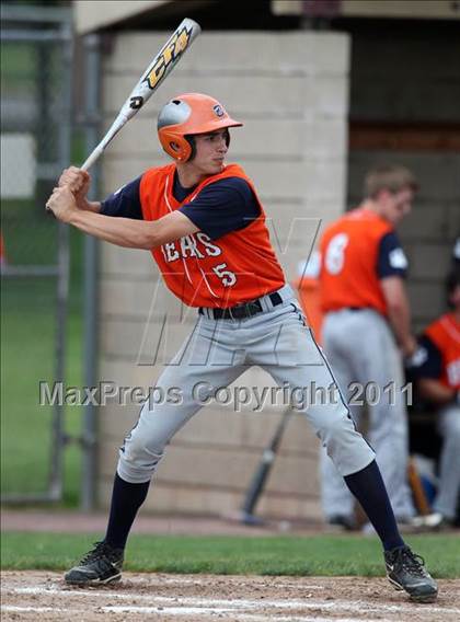 Thumbnail 3 in Briarcliff vs. Dunkirk (NYSPHSAA Class B Semifinal) photogallery.