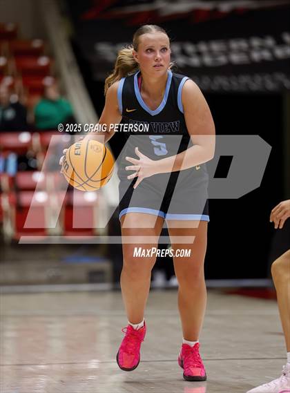 Thumbnail 2 in Payson vs. Sky View (UHSAA 4A Quarterfinal) photogallery.