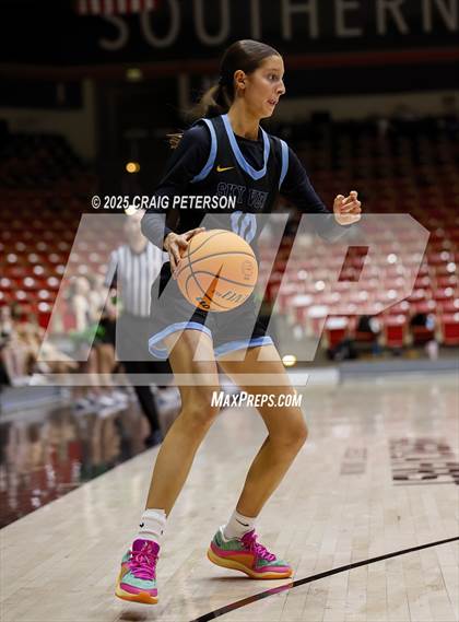 Thumbnail 3 in Payson vs. Sky View (UHSAA 4A Quarterfinal) photogallery.