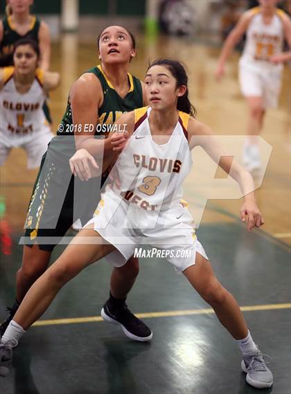 Thumbnail 3 in Clovis West vs. Bishop Manogue (Elite is Earned Showcase) photogallery.