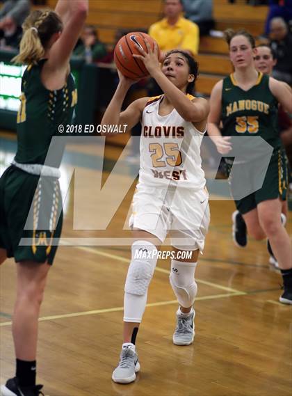 Thumbnail 3 in Clovis West vs. Bishop Manogue (Elite is Earned Showcase) photogallery.