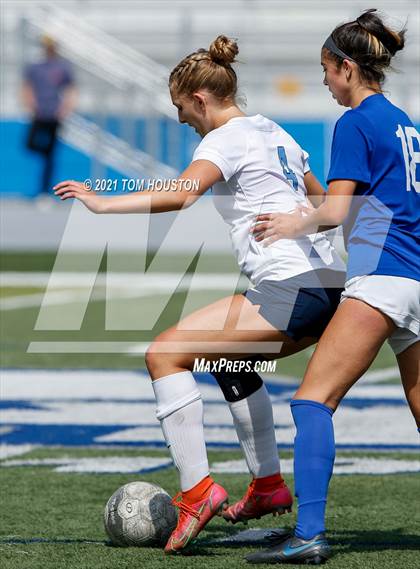 Thumbnail 3 in Crescenta Valley @ Alta Loma photogallery.