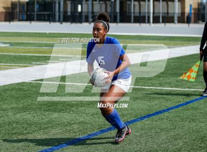 Thumbnail 3 in Crescenta Valley @ Alta Loma photogallery.