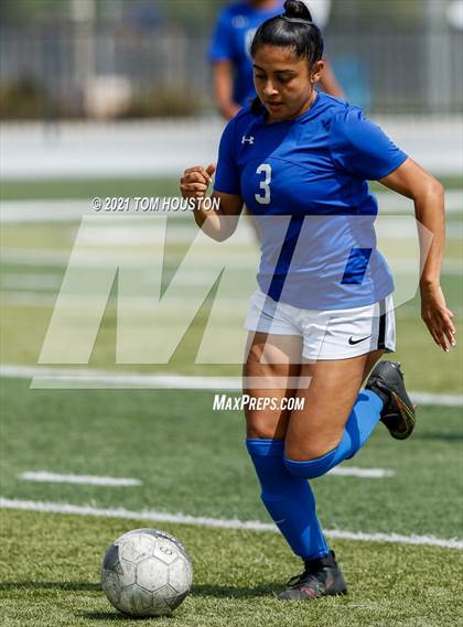 Thumbnail 3 in Crescenta Valley @ Alta Loma photogallery.