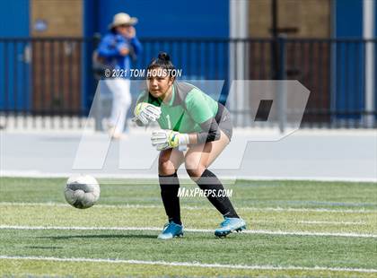 Thumbnail 1 in Crescenta Valley @ Alta Loma photogallery.