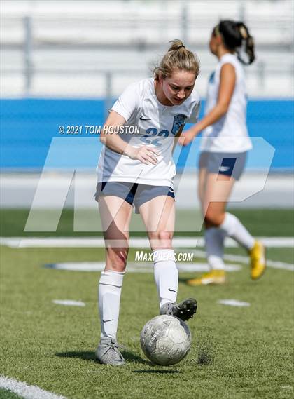 Thumbnail 3 in Crescenta Valley @ Alta Loma photogallery.