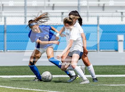 Thumbnail 2 in Crescenta Valley @ Alta Loma photogallery.