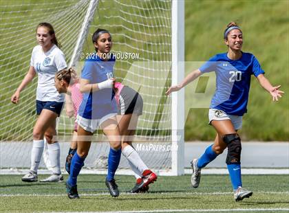 Thumbnail 3 in Crescenta Valley @ Alta Loma photogallery.