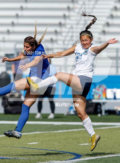 Thumbnail 1 in Crescenta Valley @ Alta Loma photogallery.