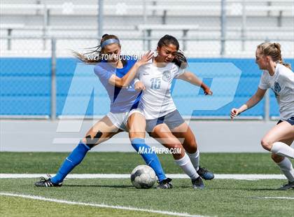 Thumbnail 2 in Crescenta Valley @ Alta Loma photogallery.